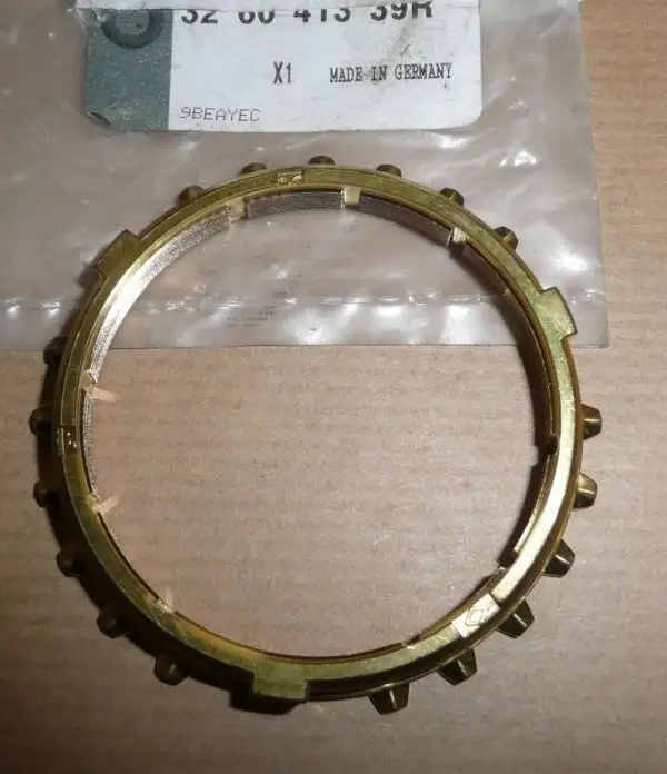 Synchroniseur de bague de synchronisation de boîte de vitesses Renault Master, 326041339R, 3260400Q0J
