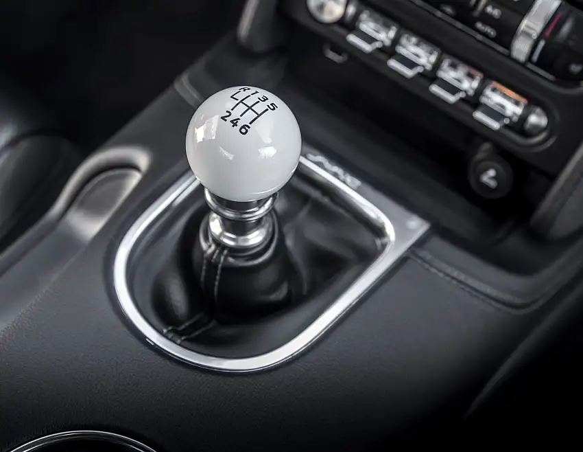 Originale Ford Mustang Pommeau de levier de vitesse Performance « Bull