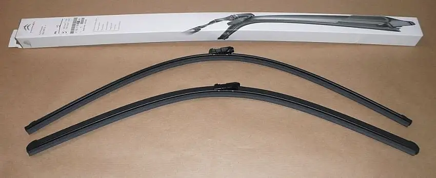 Balais d'essuie-glace Citroën C4 Picasso II 800/750mm plats ,  1611631180