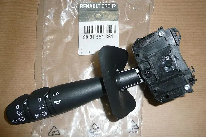 $ Original Commutateur de Lumières Dacia Logan , 6001551361