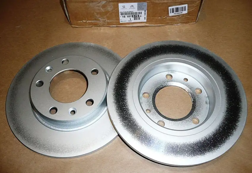 Disque de frein complet PEUGEOT 308 II ARRIÈRE 2 PIÈCES NON VENTILÉES. , 1610761980
