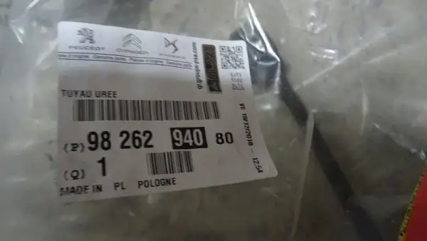 Tube de remplissage adblue d'origine Citroën Peugeot Berlingo Partner 09-17, 9826294080