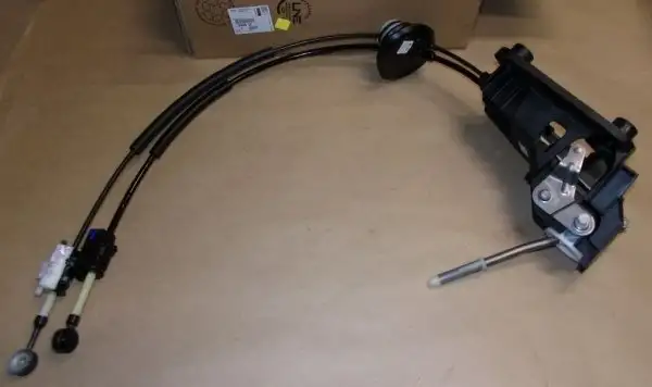 Levier de vitesses d'origine avec mécanisme Peugeot 207, 2400JZ, 2400.JZ, 9685232980