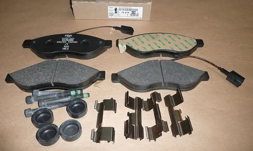 Original Plaquettes de frein Citroën Jumper III 06|} avant Peugeot Boxer III 2.2/3.0 HDI système de freinage Bosch , 164786388