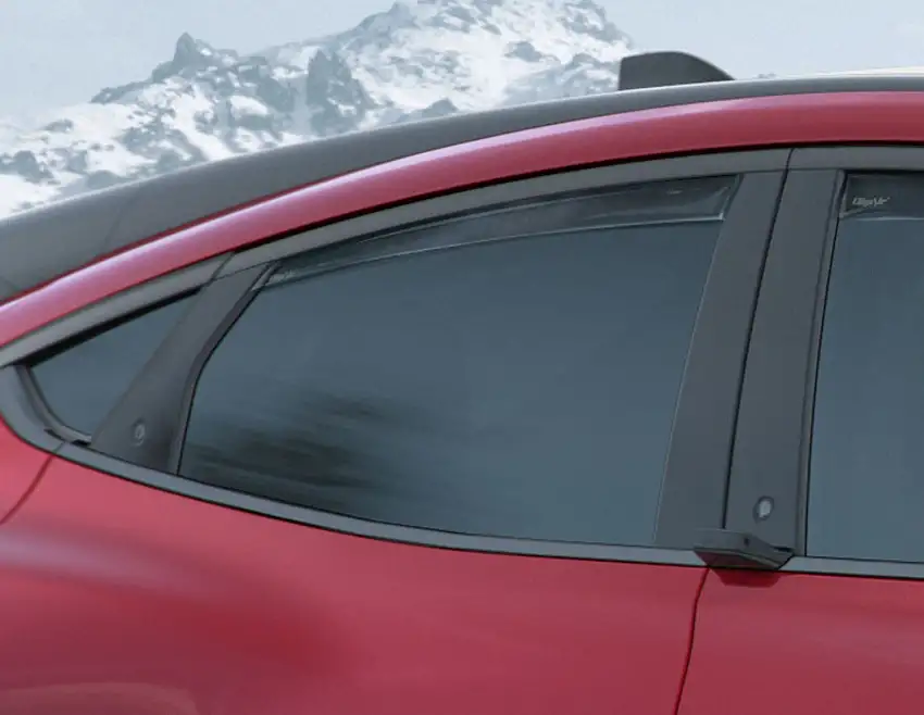 Mustang Mach-E ClimAir®* Déflecteurs d’air pour vitres latérales arriè