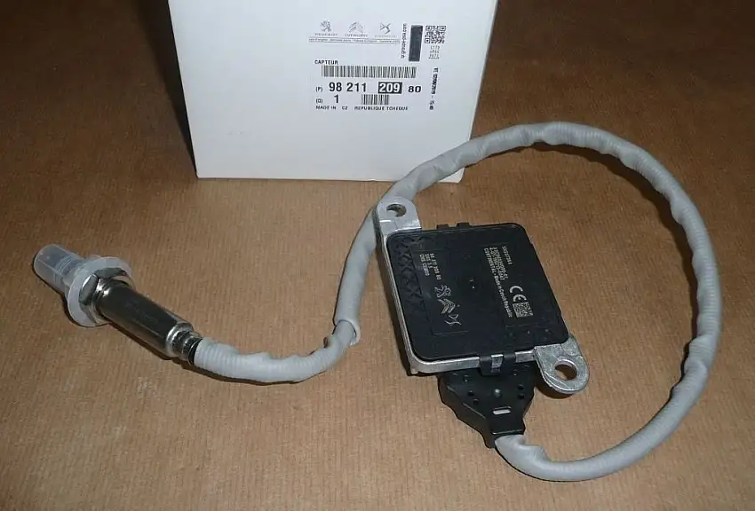Capteur Nox d'origine lambdasonde Citroën Peugeot 1.6 2.0 Blue HDI , 9821120980 , 9678570780 , 5WK96746A
