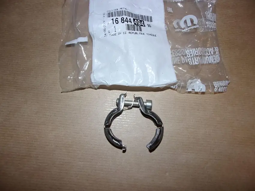Original Collier de tuyau d'échappement. Citroën Berlingo III, Citroën C3, Citroën C4, Citroën C3 Aircross/Picasso/Cactus, Citr