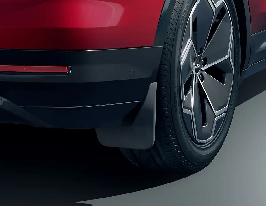 Originale Ford All-Electric Capri® à partir de 10/2024 Bavettes arrièr