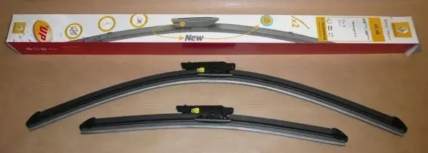 Balai d'essuie-glace Renault d'origine jeu de lames plates 60/40 cm Clio III 2005- , 288908085R , 7711421437