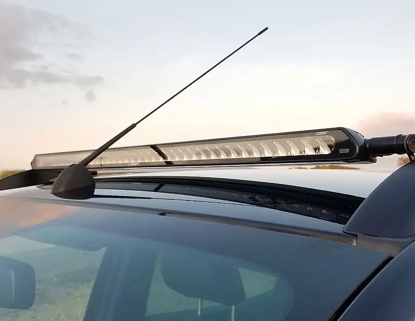 Ranger 02/2019-06/2022 Alpex 4x4* Barre d’éclairage à LED Lazer Linear
